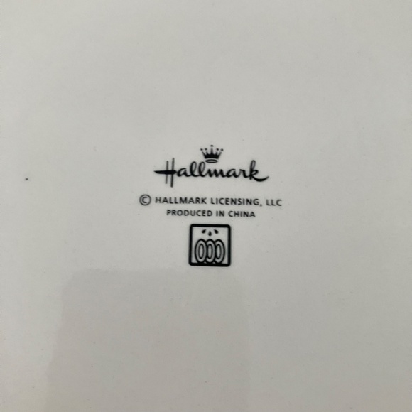 HALLMARK Sweet lil' Gift " Snow Happy " Square Ceramic Christmas Plate - Picture 7 of 11